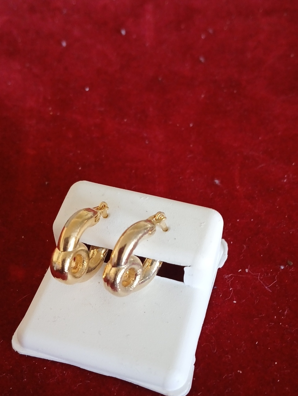 Gold Hoop Twist  Earrings - Gold Tone Women's Jewelry